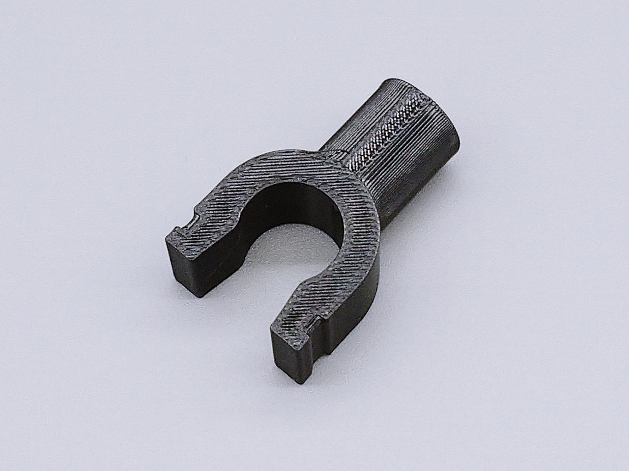 クランプサポート