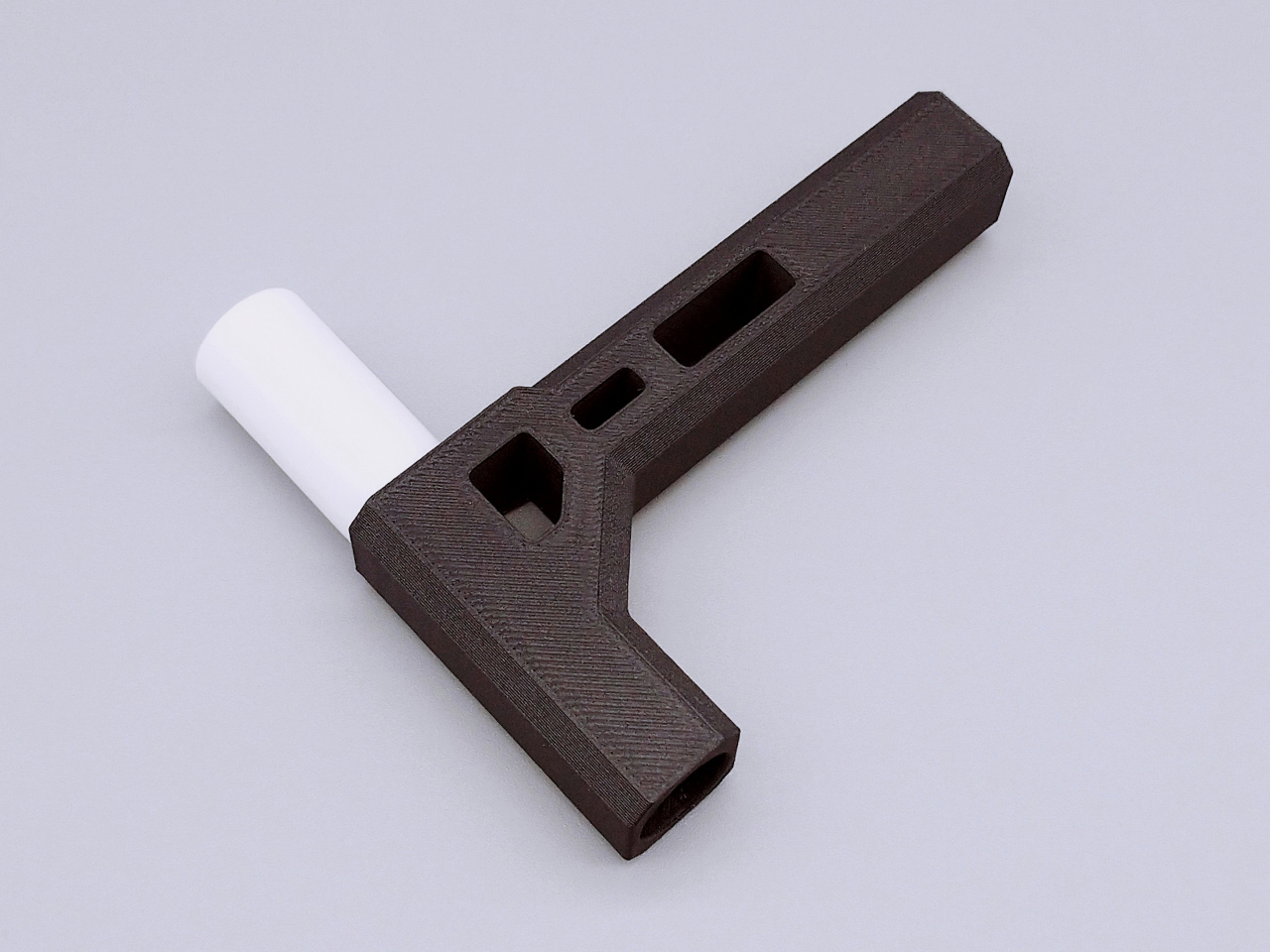 エンドバーブラケット